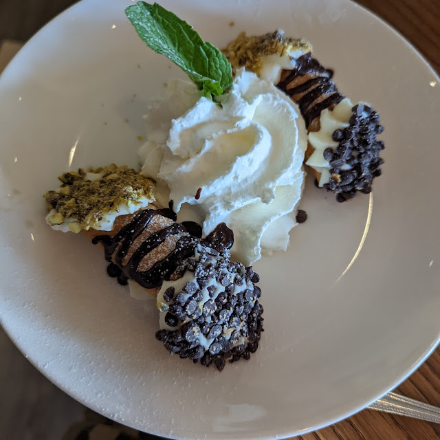 Cannoli
