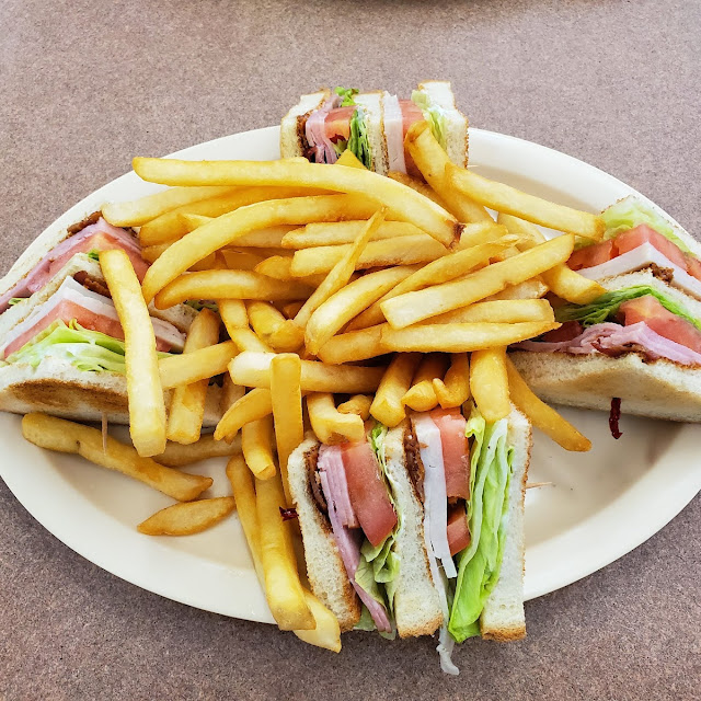 Club with Fries