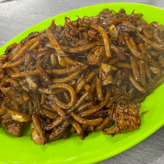 Bland & Expensive Hokkien Noodles