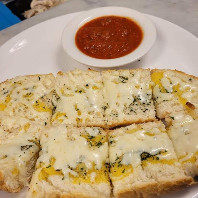 Garlic Cheese Bread