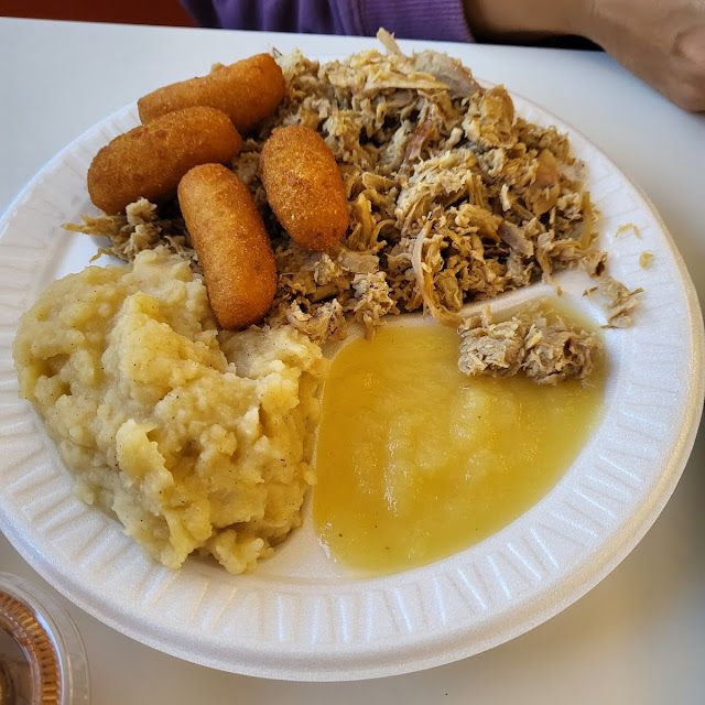 BBQ Pulled Pork Mashed Potatoes Applesauce