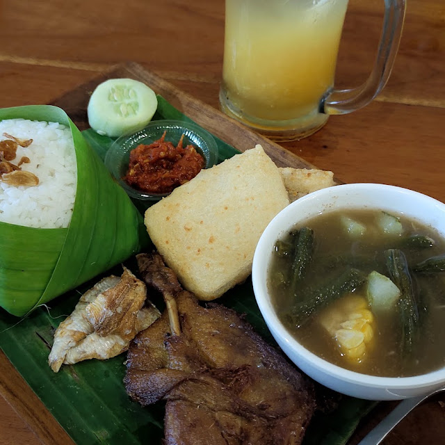 Nasi Timbel Bebek