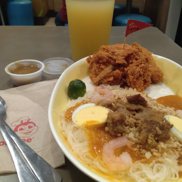 Palabok and Spicy Chickenjoy