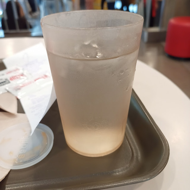 Jolly Water Na Mukhang Madumi