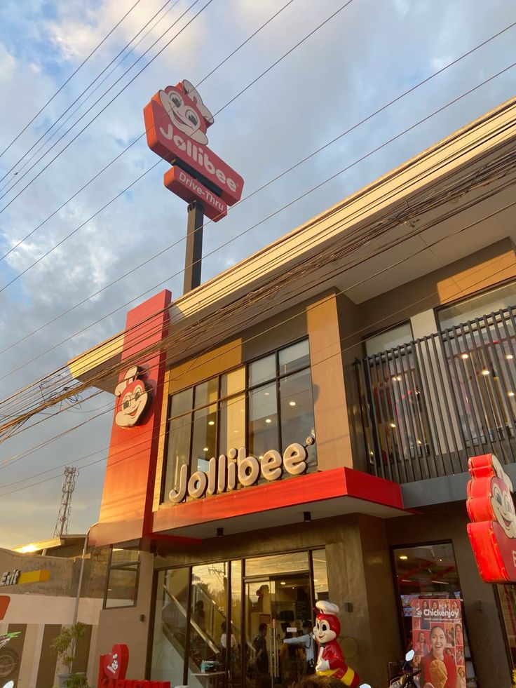 Jollibee - Cubao Farmer's Plaza