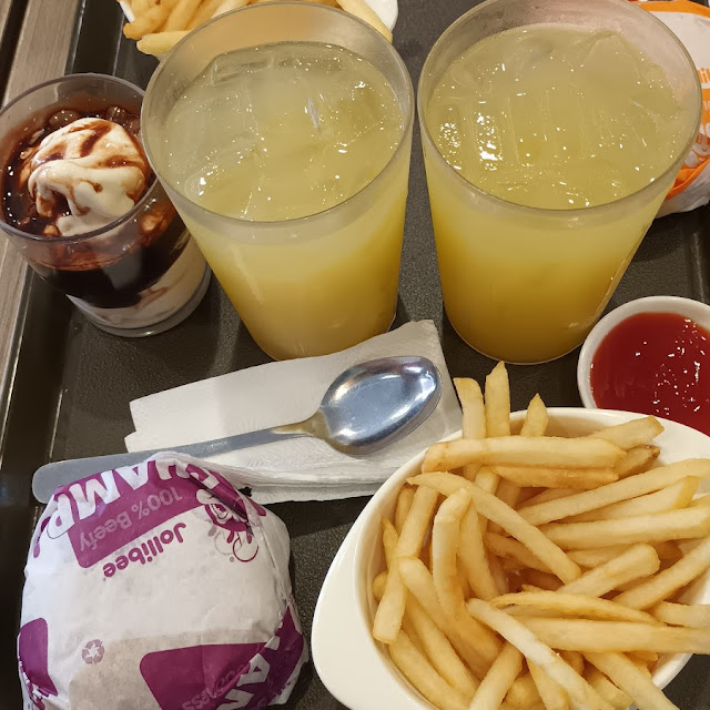 Bacon Cheeseburger Jr Champ Pineapple Juice Jolly Crispy Fries and Sundae