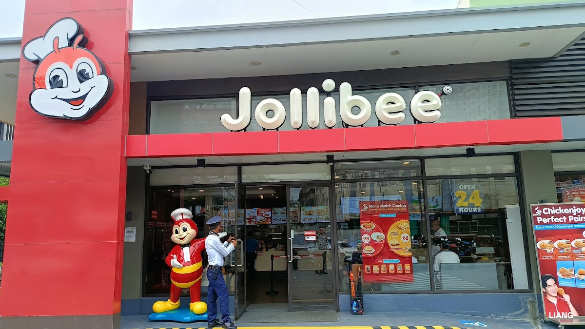 Jollibee - M. J. Cuenco Ave