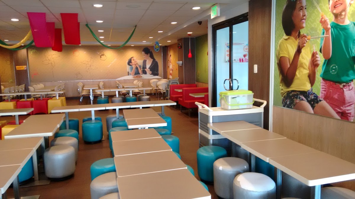 Jollibee - Tayuman Manila NCR