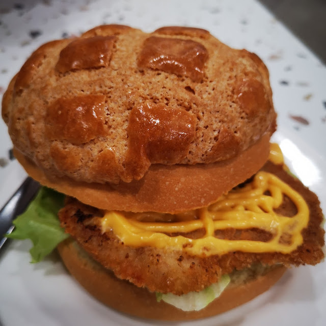 pork chop polo bun 猪扒菠萝包