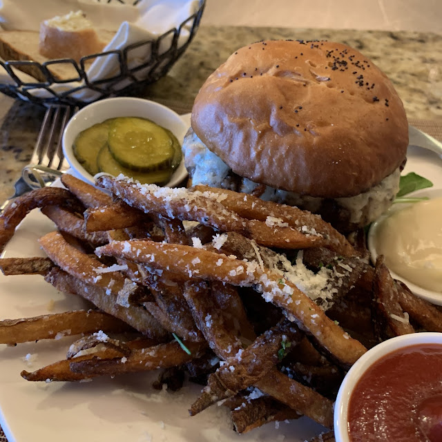 Wood-Grilled Pinot Burger
