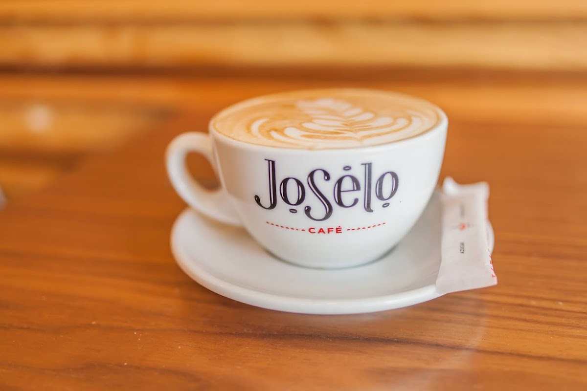 JoSelo Café