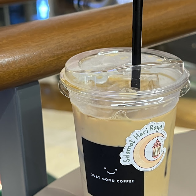 Iced Latte with Oat Milk Coffee