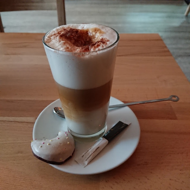 Latte Macchiato
