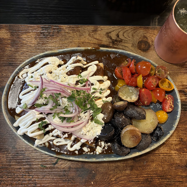 Pollo Mole Enchiladas