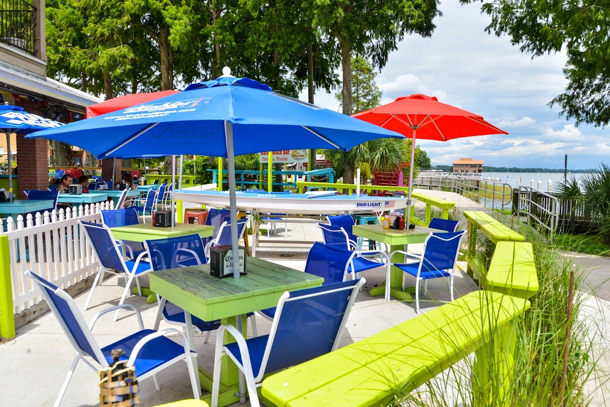 Kalua Beach Bar