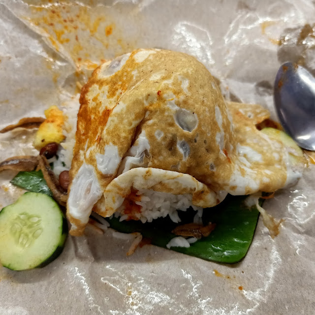 Nasi Lemak Bungkus Opened