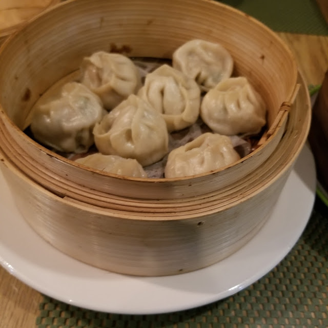 om1veggie Momo Steamed