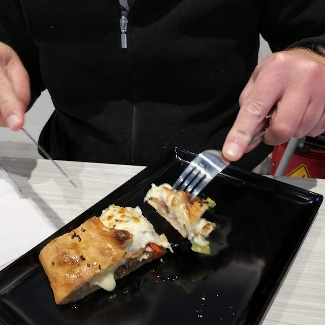 Chicken Pide