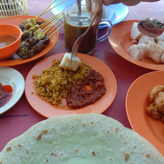 Sate Ketupat Lempeng