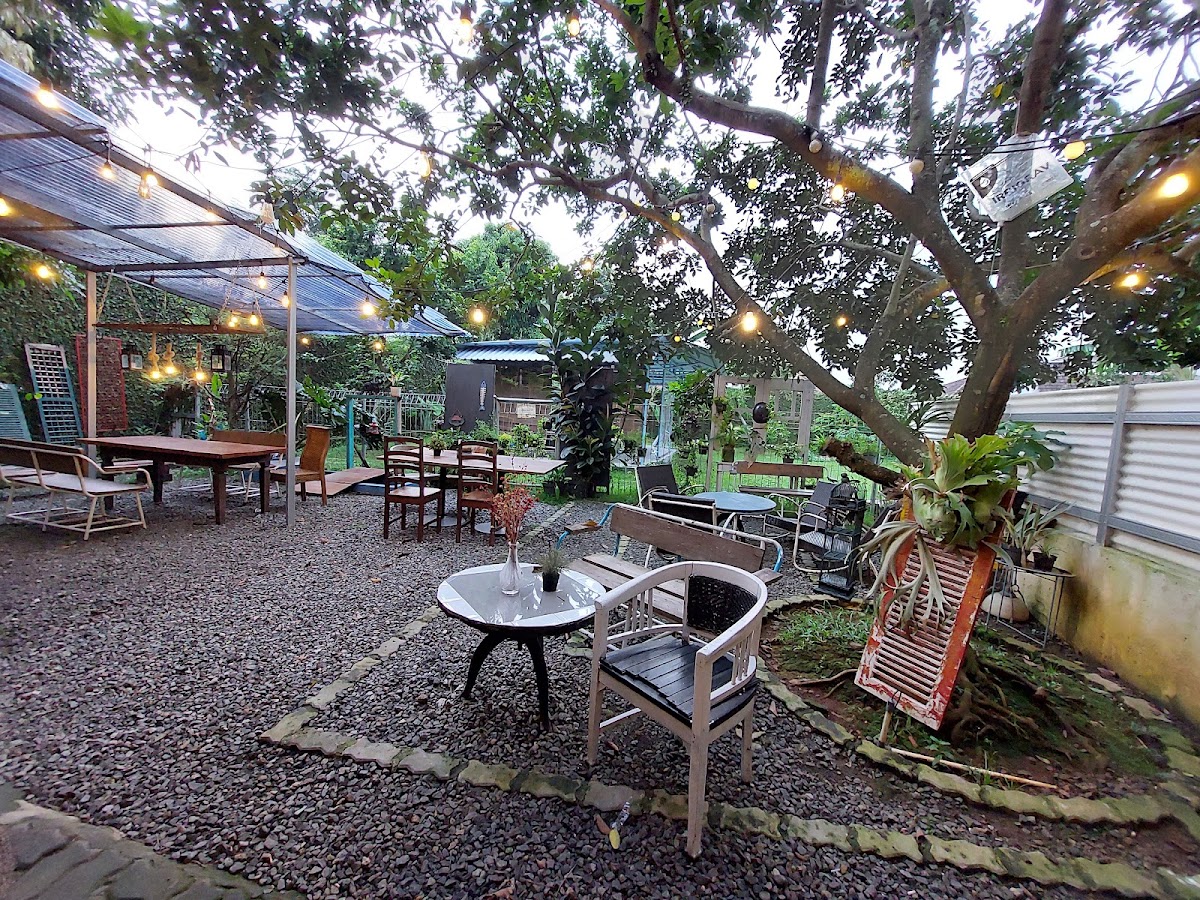 Kedai Nyonyah WD