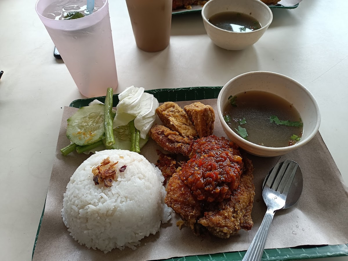 Kedai Sup Tulang