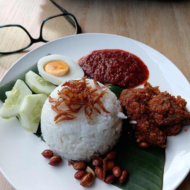 Nasi Lemak Rendang Daging