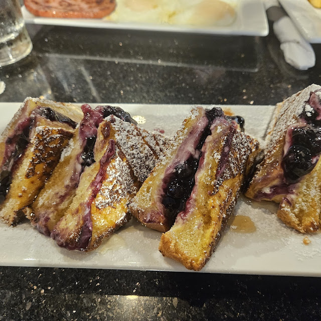 Blueberries and Cream Cheese Stuffed French Toast