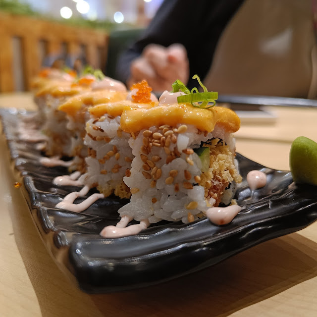 Spicy Salmon Roll