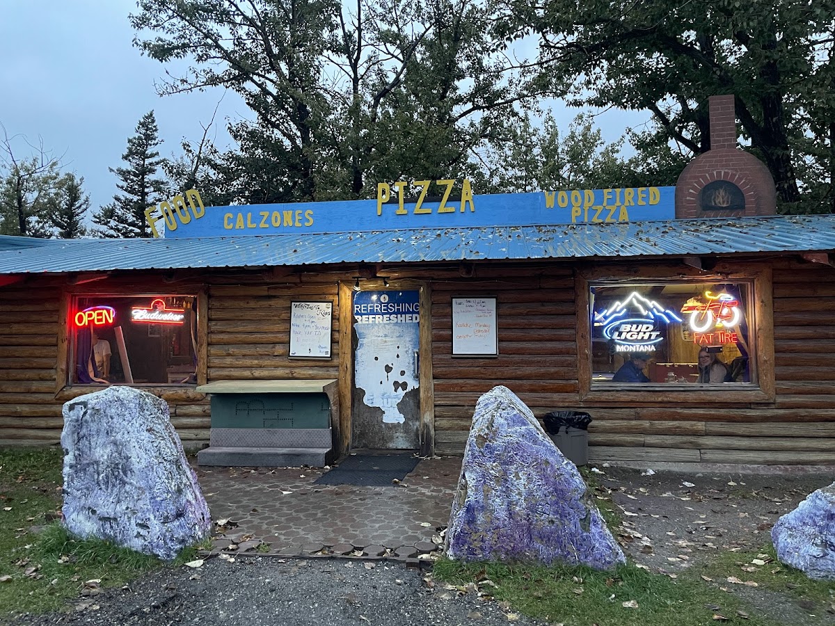 Kip's Beer Garden