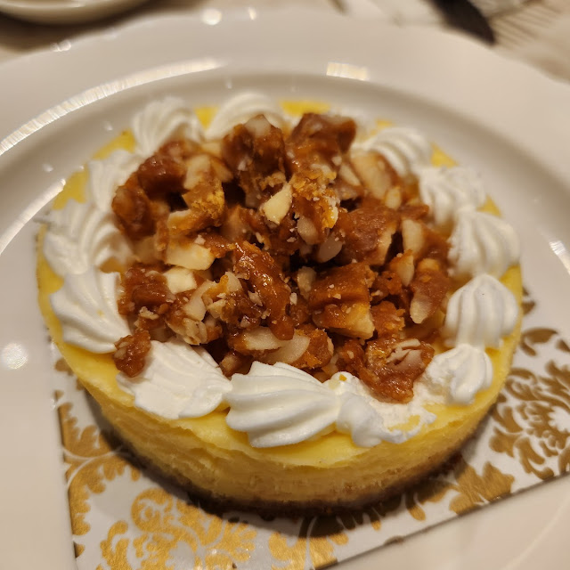 White Chocolate Macadamia