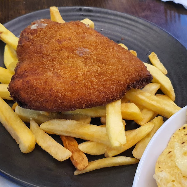 Chicken Parmigiana