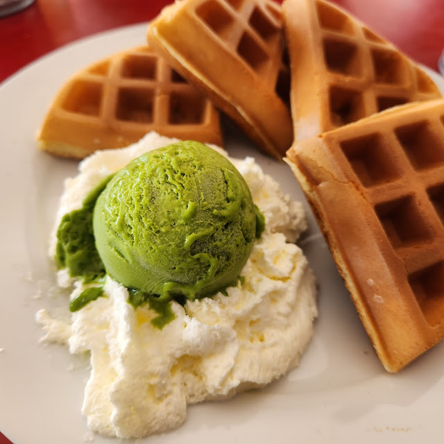 Leicha Sorbet Waffles