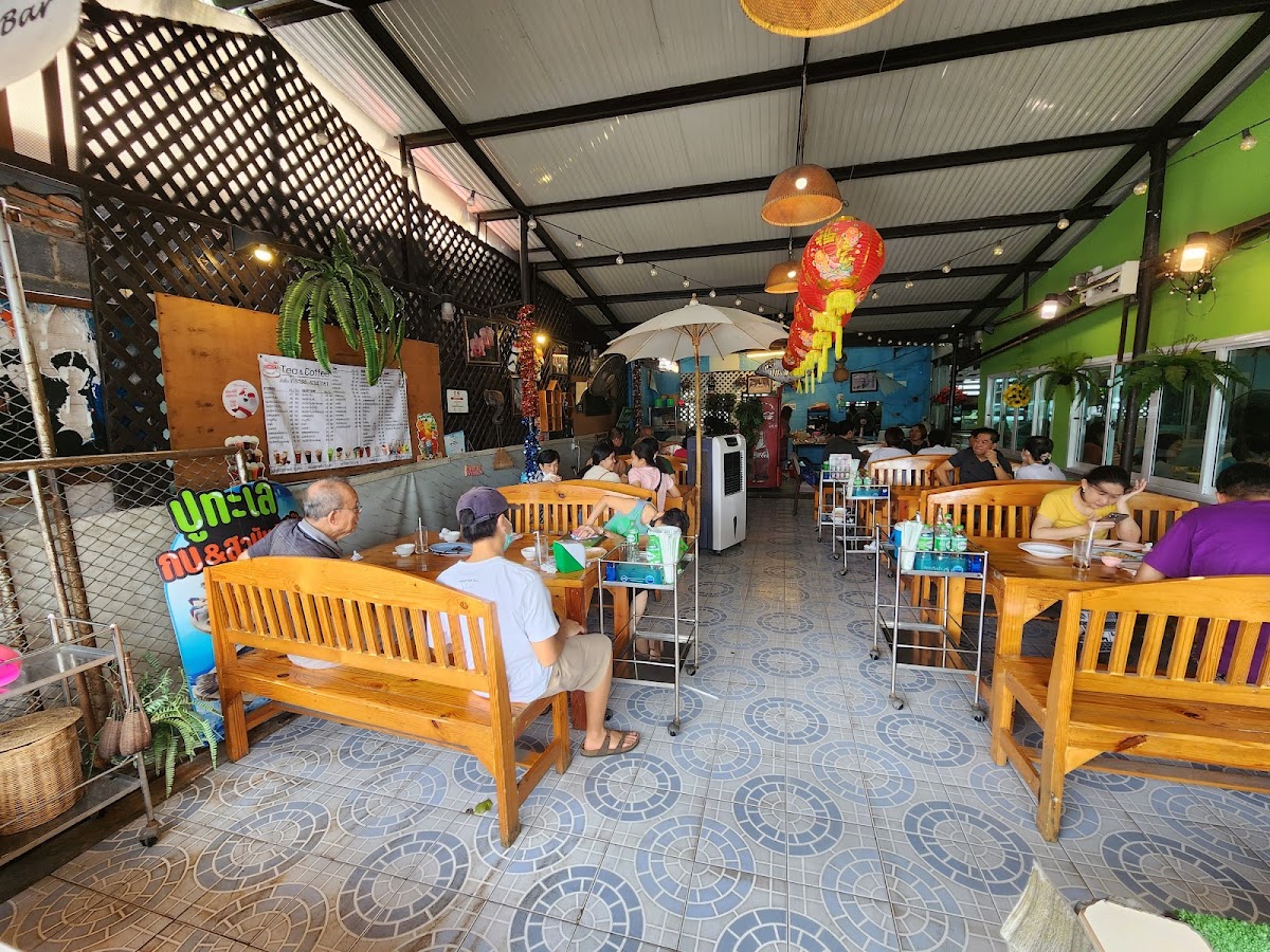 Kob Suwanan Seafood Restaurant