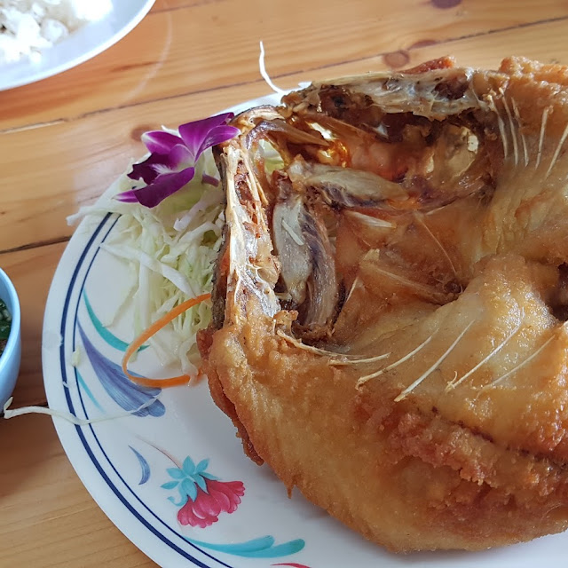 ปลากระพงทอดน้ําปลา