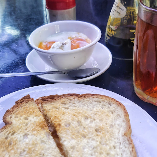 Steam Bread Half Boiled Eggs