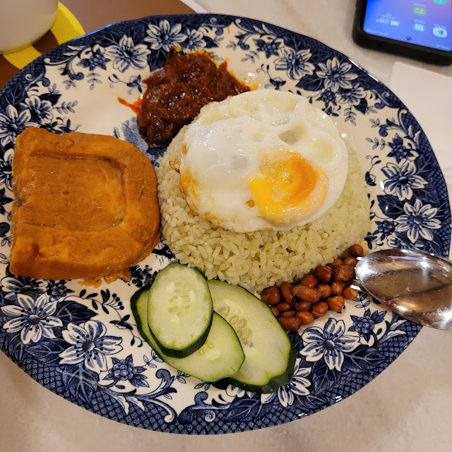 Nasi Lemak Otak Otak Muar