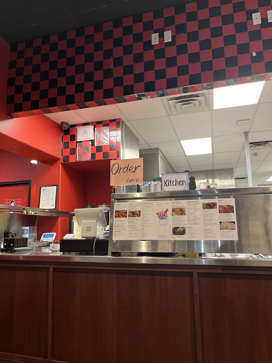 KOREATOWN CHICKEN & DONKATSU