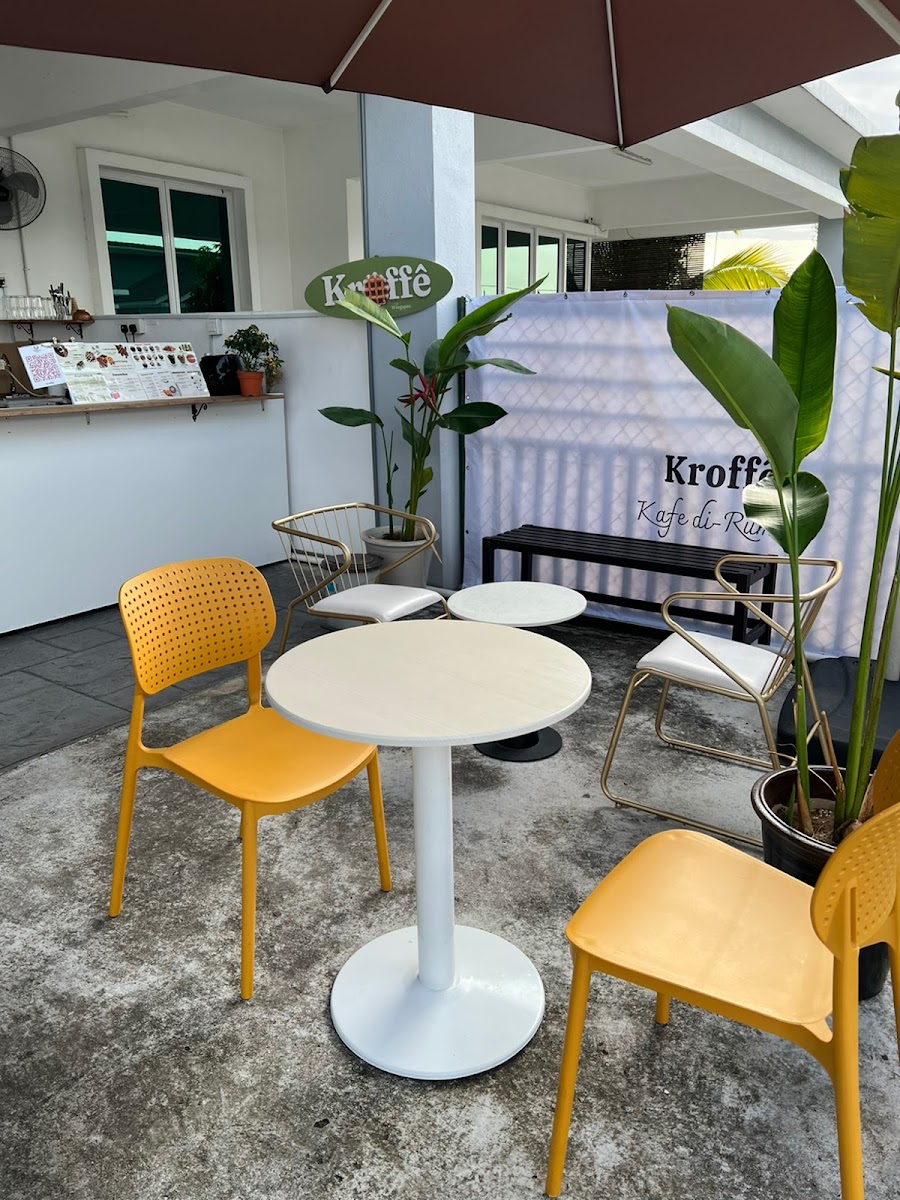 Kroffe, Home-Cafe