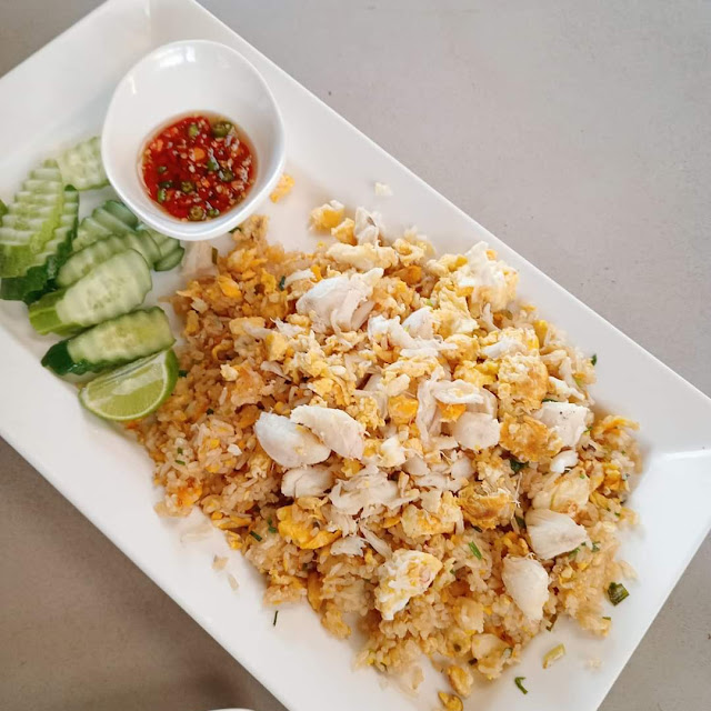 ข้าวผัดปู ขนาด กลาง
