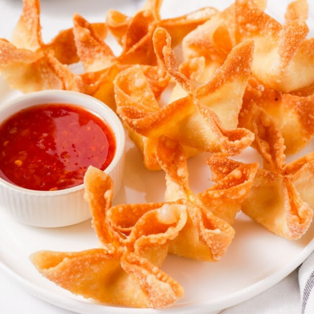 Crab Rangoon 6 Pieces