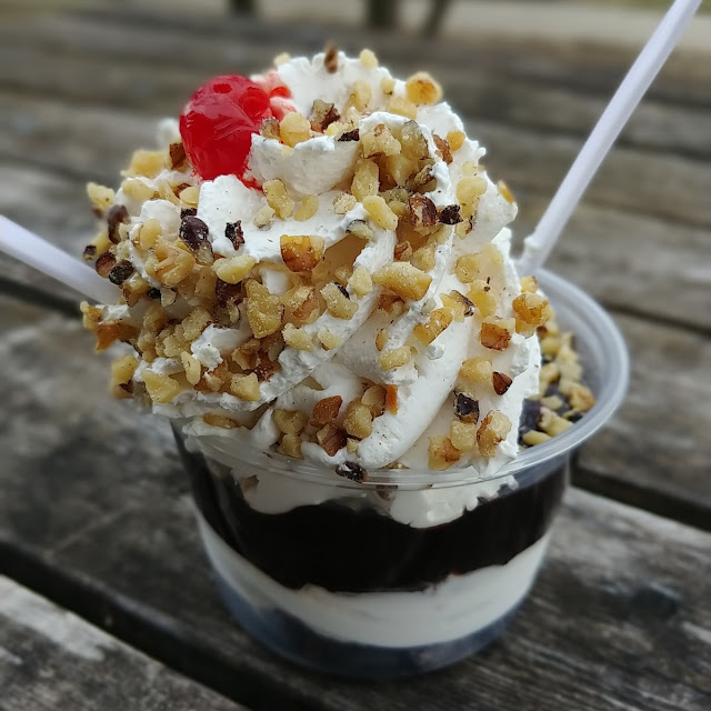 Small Hot Fudge Sundae
