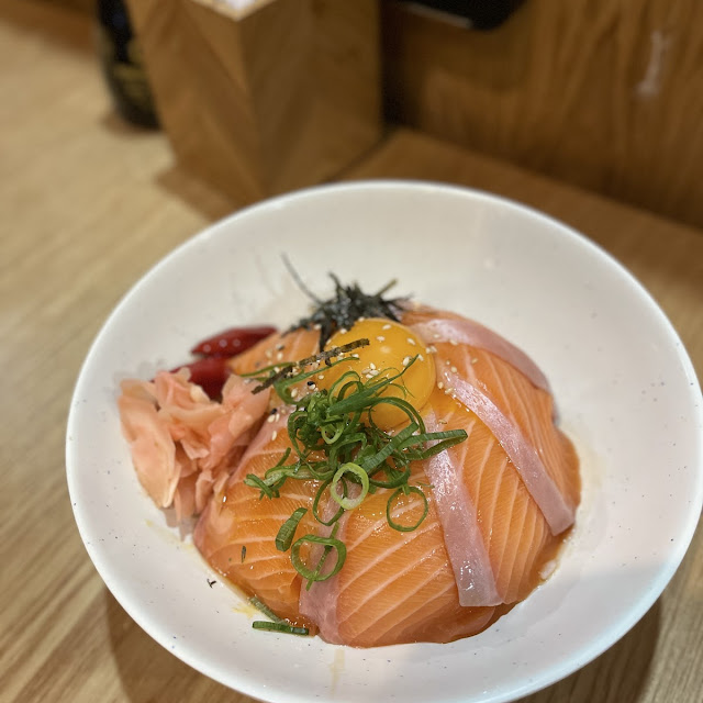 Spicy Sashimi Salad Don