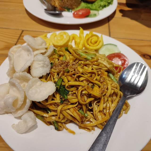 Javanese Fried Noodle