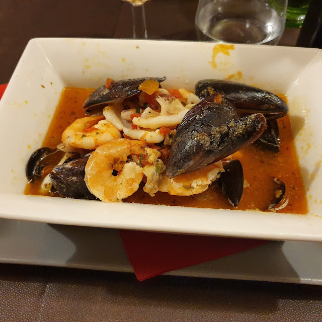 Zuppa Di Pesce