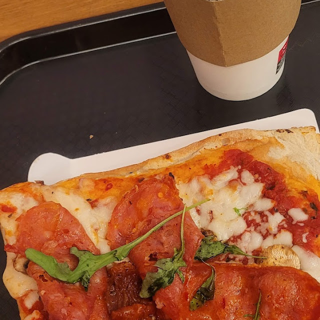 Pizza Pepperoni