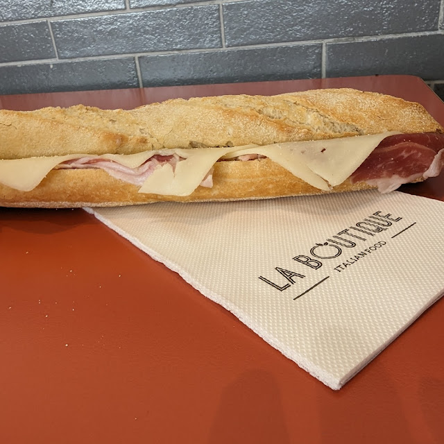 Baguette Salami