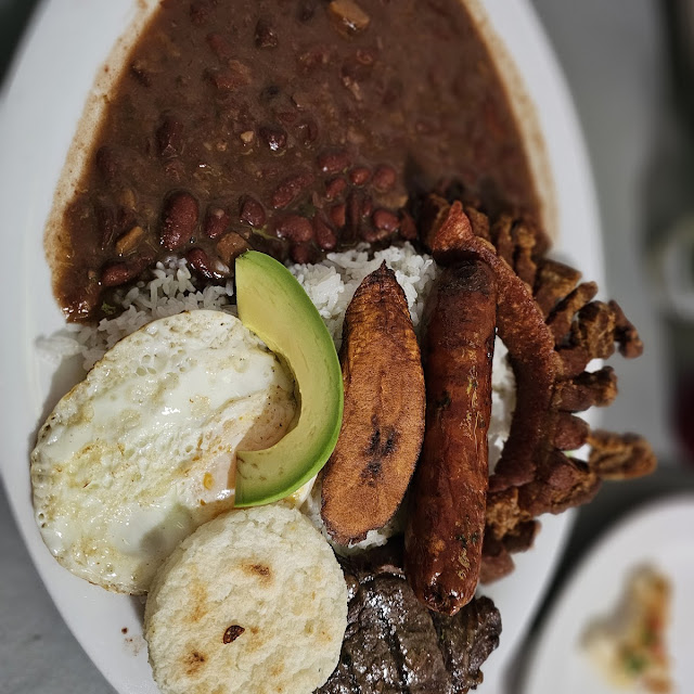 Bandeja Paisa Paisa Tray