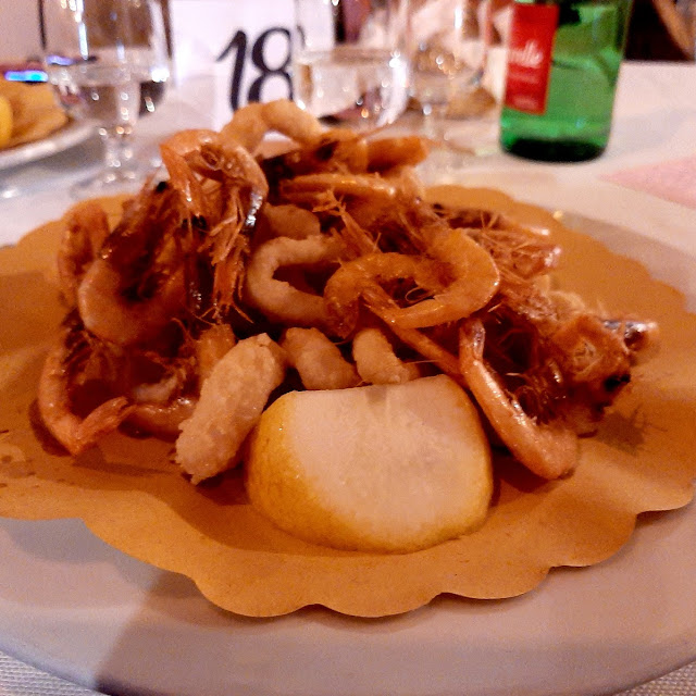 Frittura Gamberi E Calamari