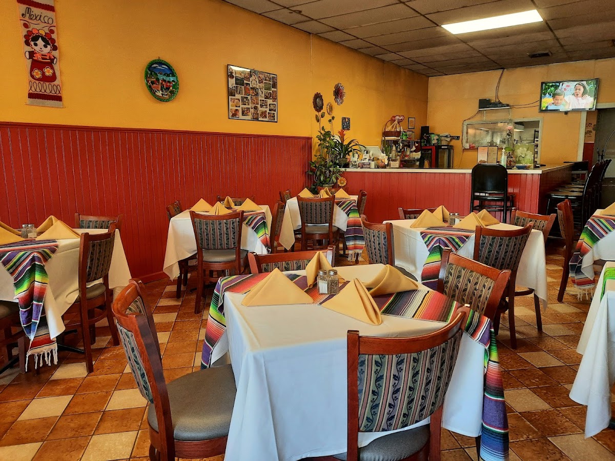 La Cazuela - Dover Plains