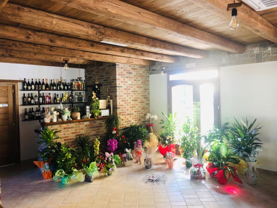La Contadinella